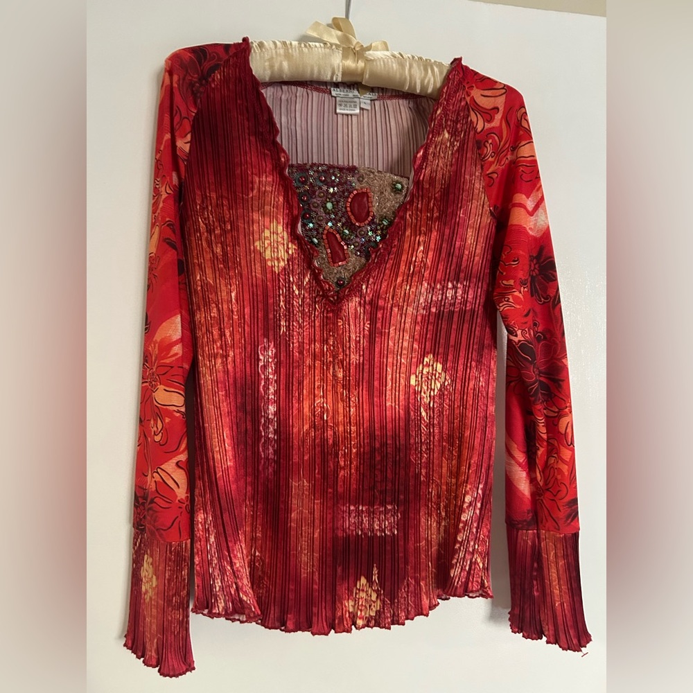 NWOT Alberto Makali Crinkle Top